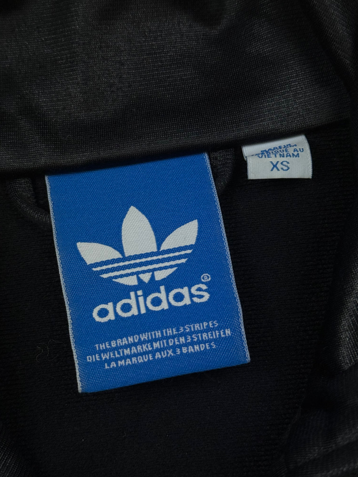 vintage Adidas CHILLE62 trackjacket {XS}