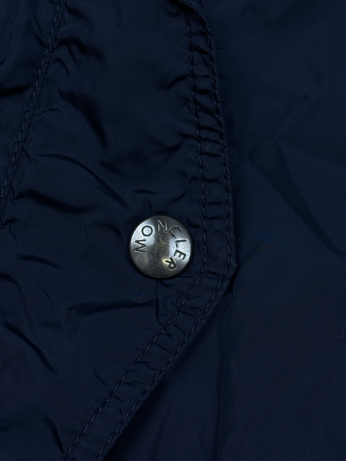 vintage Moncler windbreaker {M}