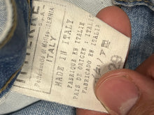 Cargar imagen en el visor de la galería, vintage Fendi jeans {S}
