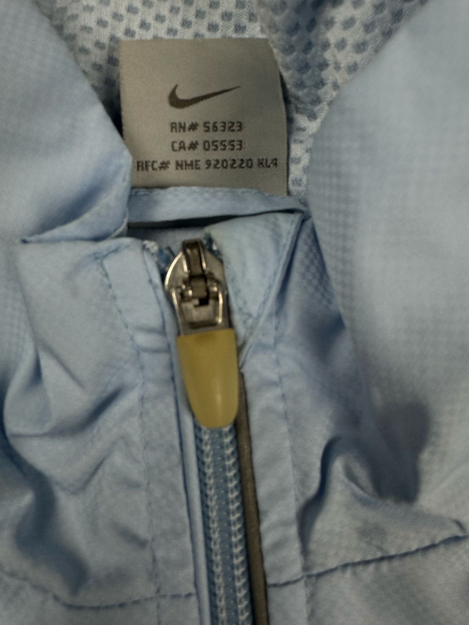 vintage Nike vest {M}