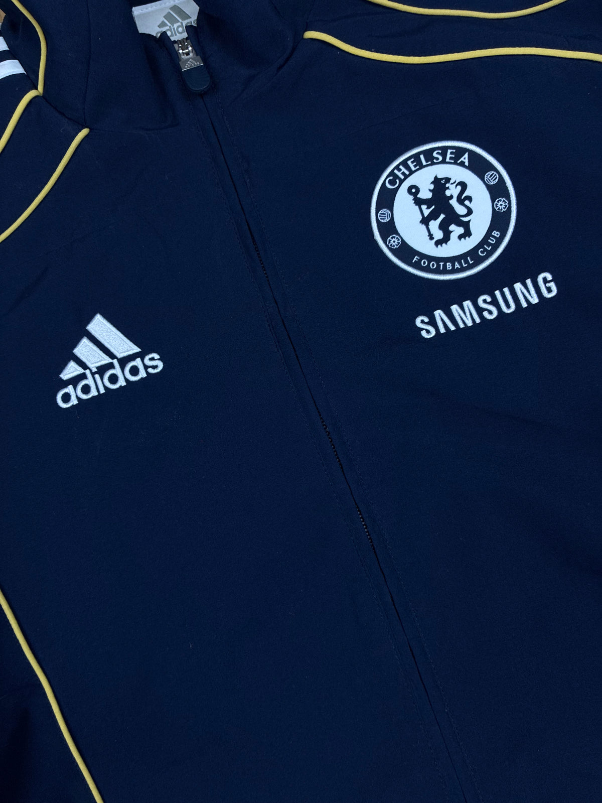 vintage Adidas Fc Chelsea windbreaker {XL}