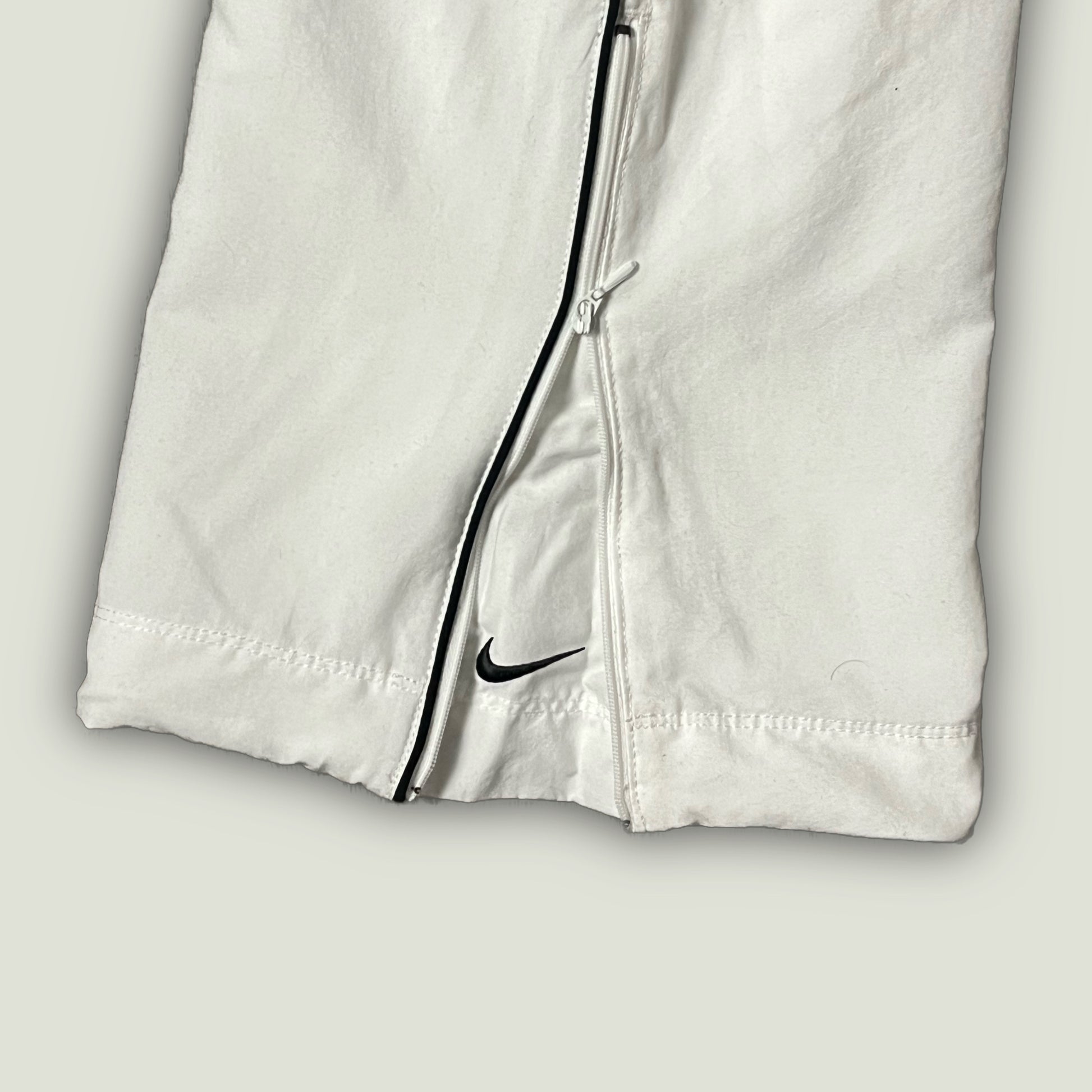 vintage Nike trackpants {M}