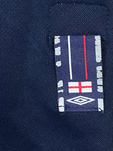 Cargar imagen en el visor de la galería, vintage Umbro England reversible trainingjersey {XL}
