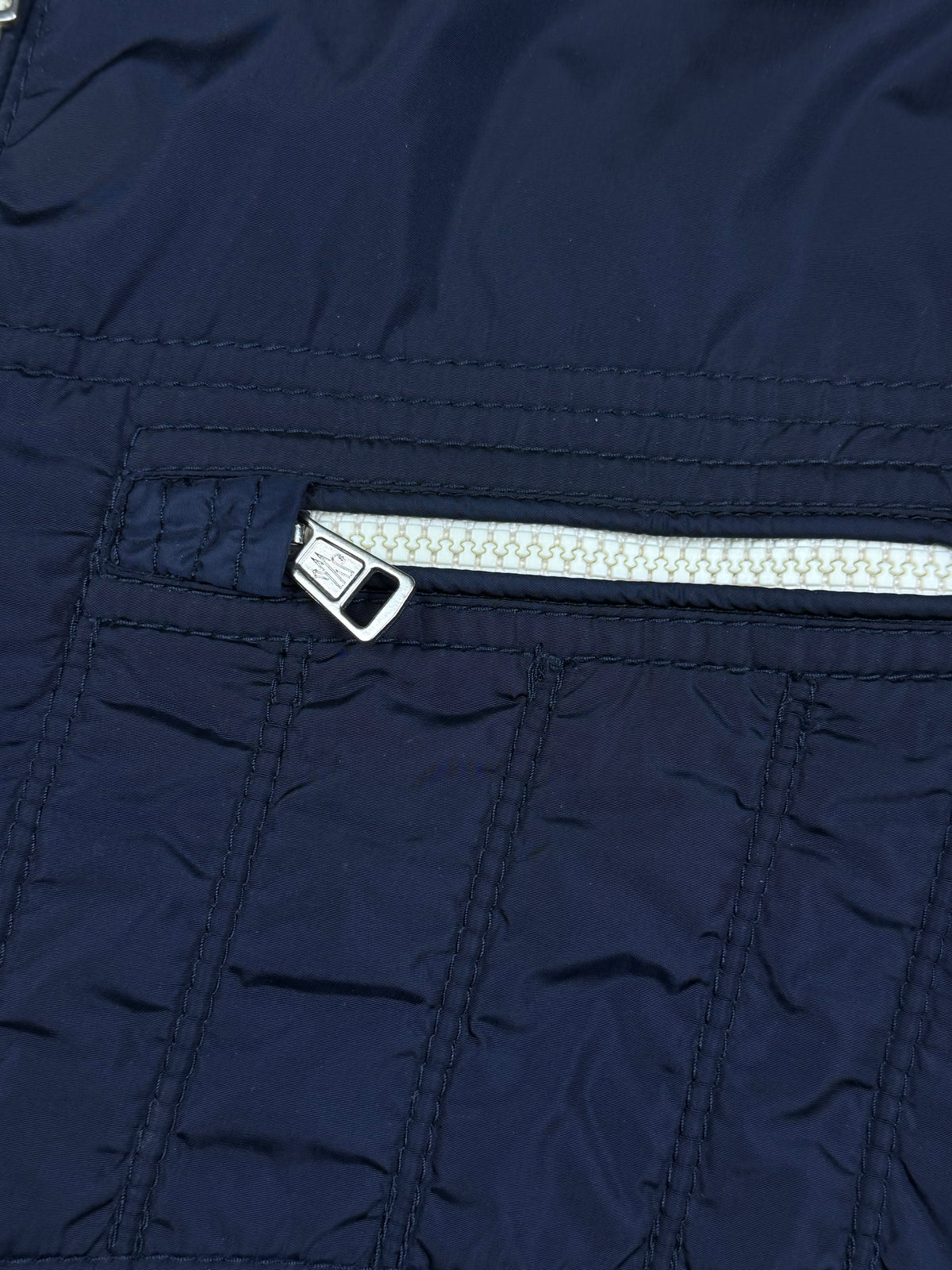 vintage navyblue Moncler windbreaker {M}
