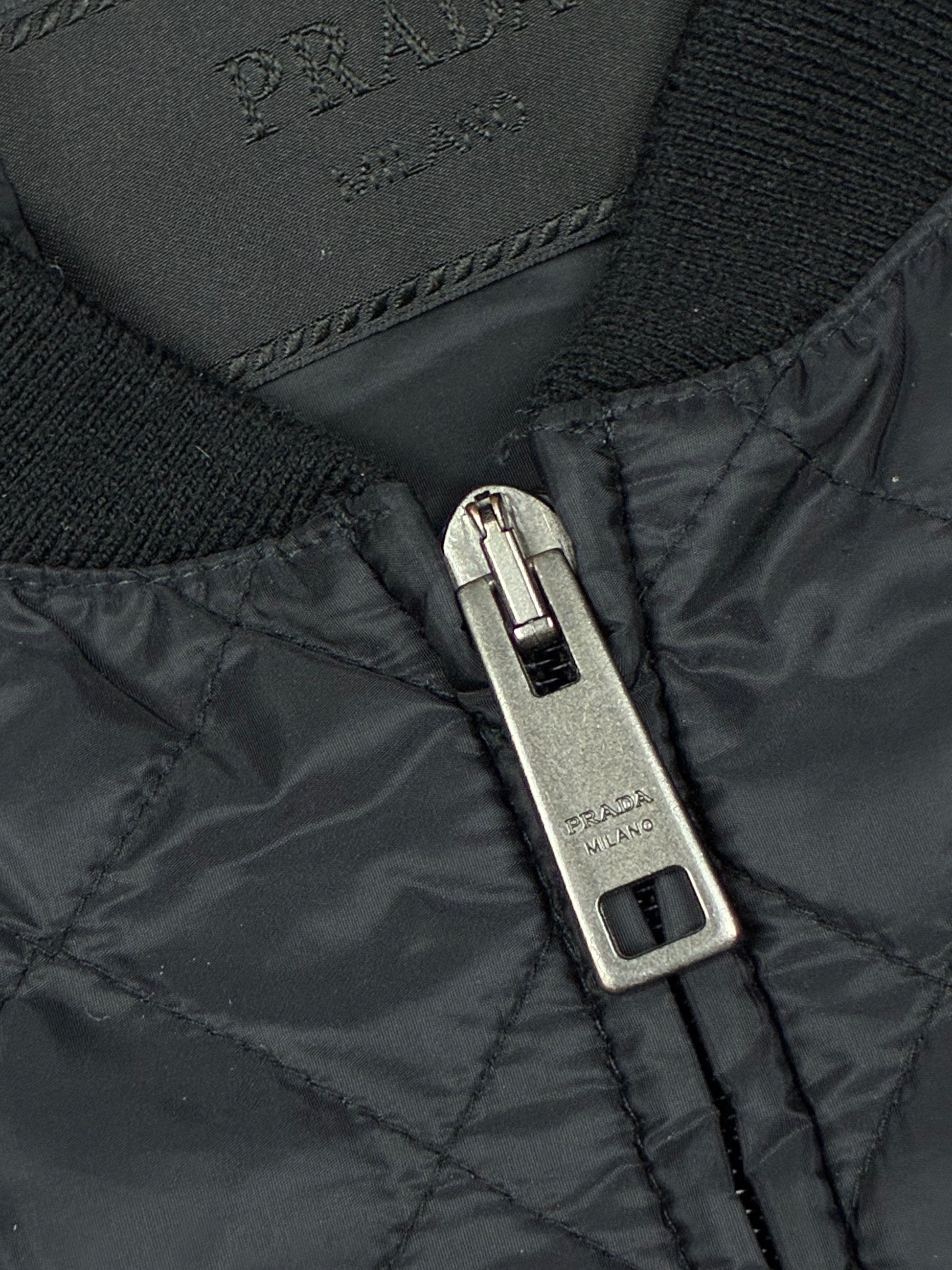 vintage Prada pufferjacket {M}