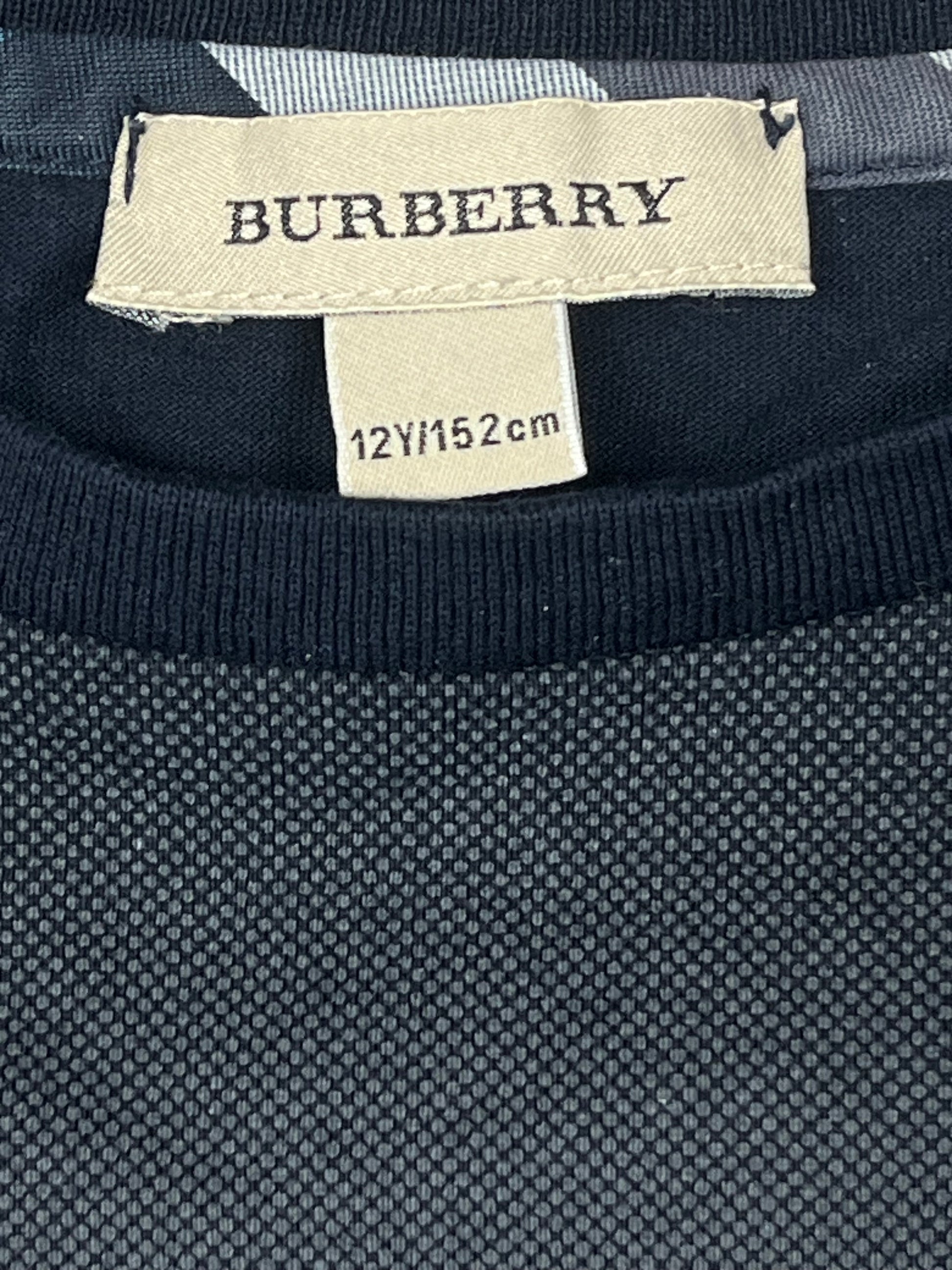 vintage Burberry longsleeve {XS}