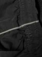 Carregar imagem no visualizador da galeria, vintage Lacoste shorts {L}
