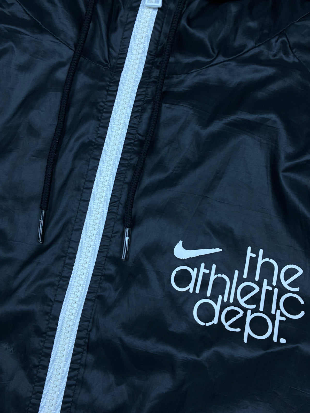 vintage Nike windbreaker {M}