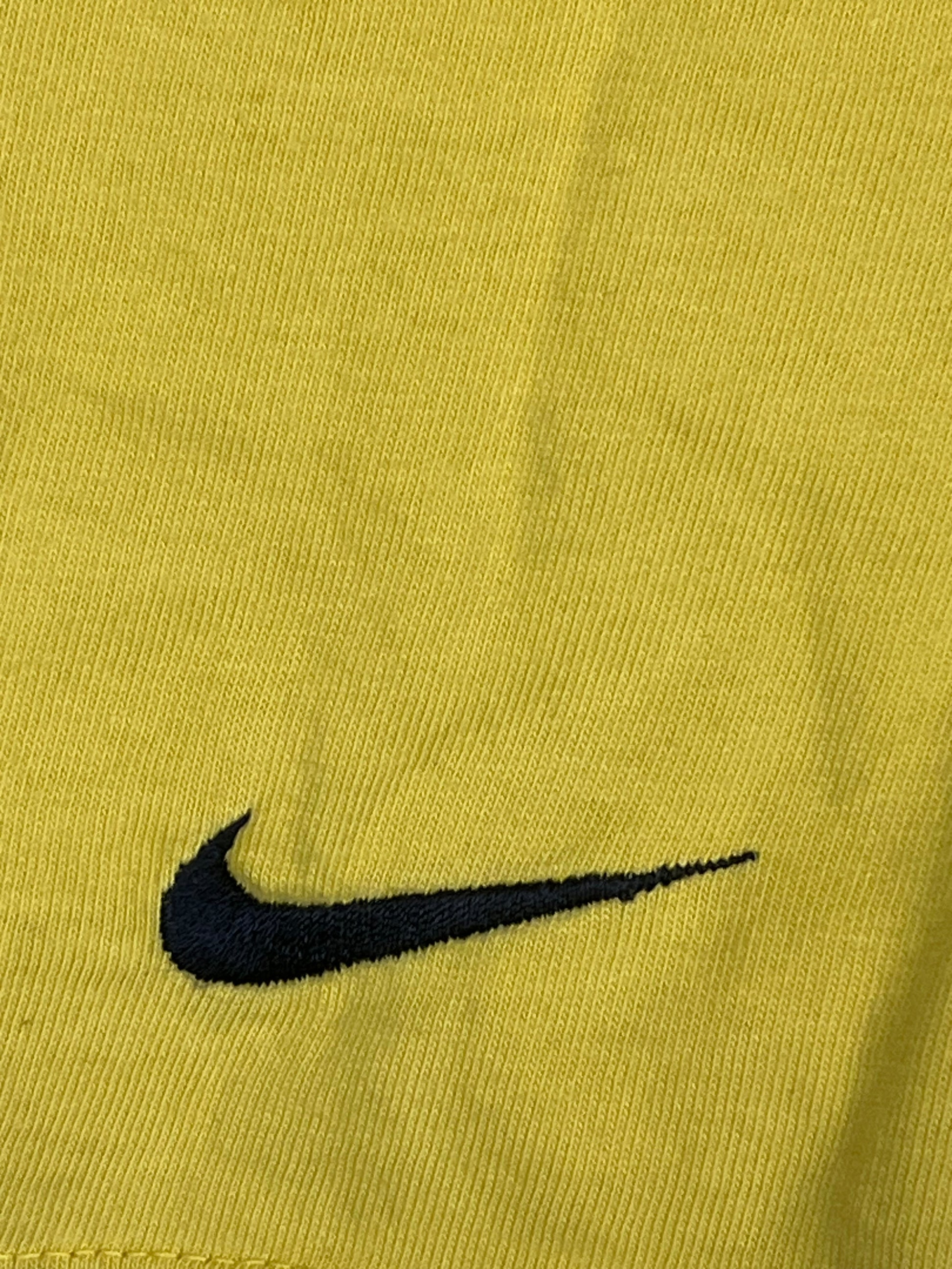 vintage Nike Brasil t-shirt {M}