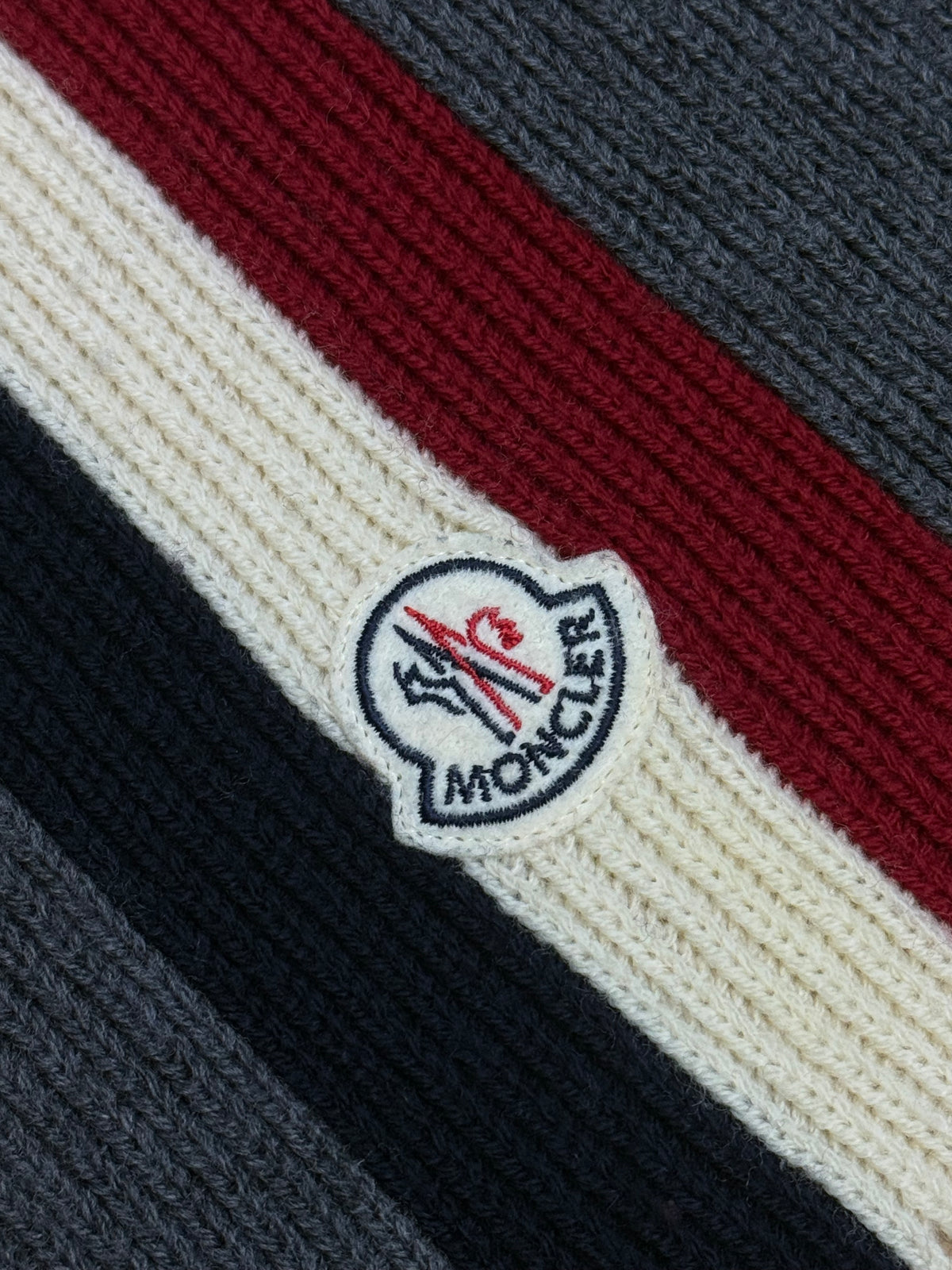 vintage Moncler scarf
