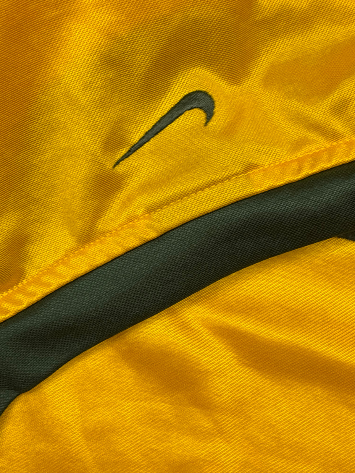 vintage Nike Brasil spellout jersey {XL}