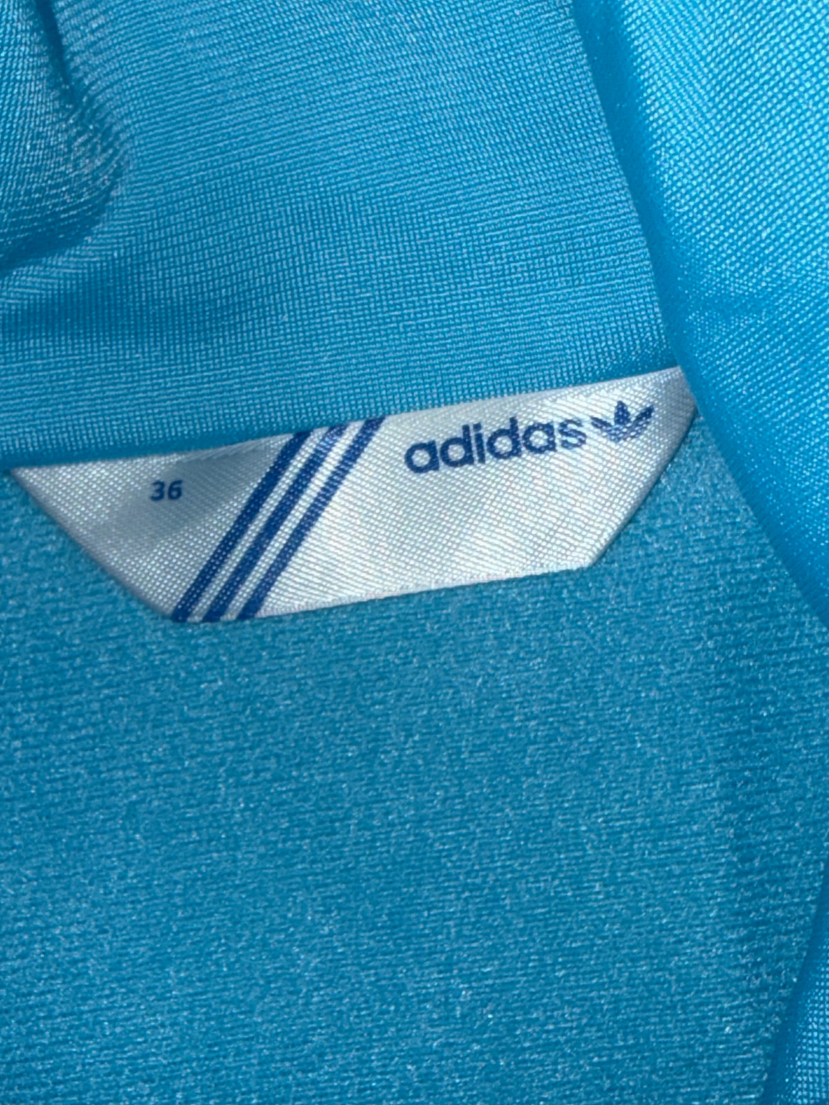 vintage babyblue Adidas trackjacket {S}