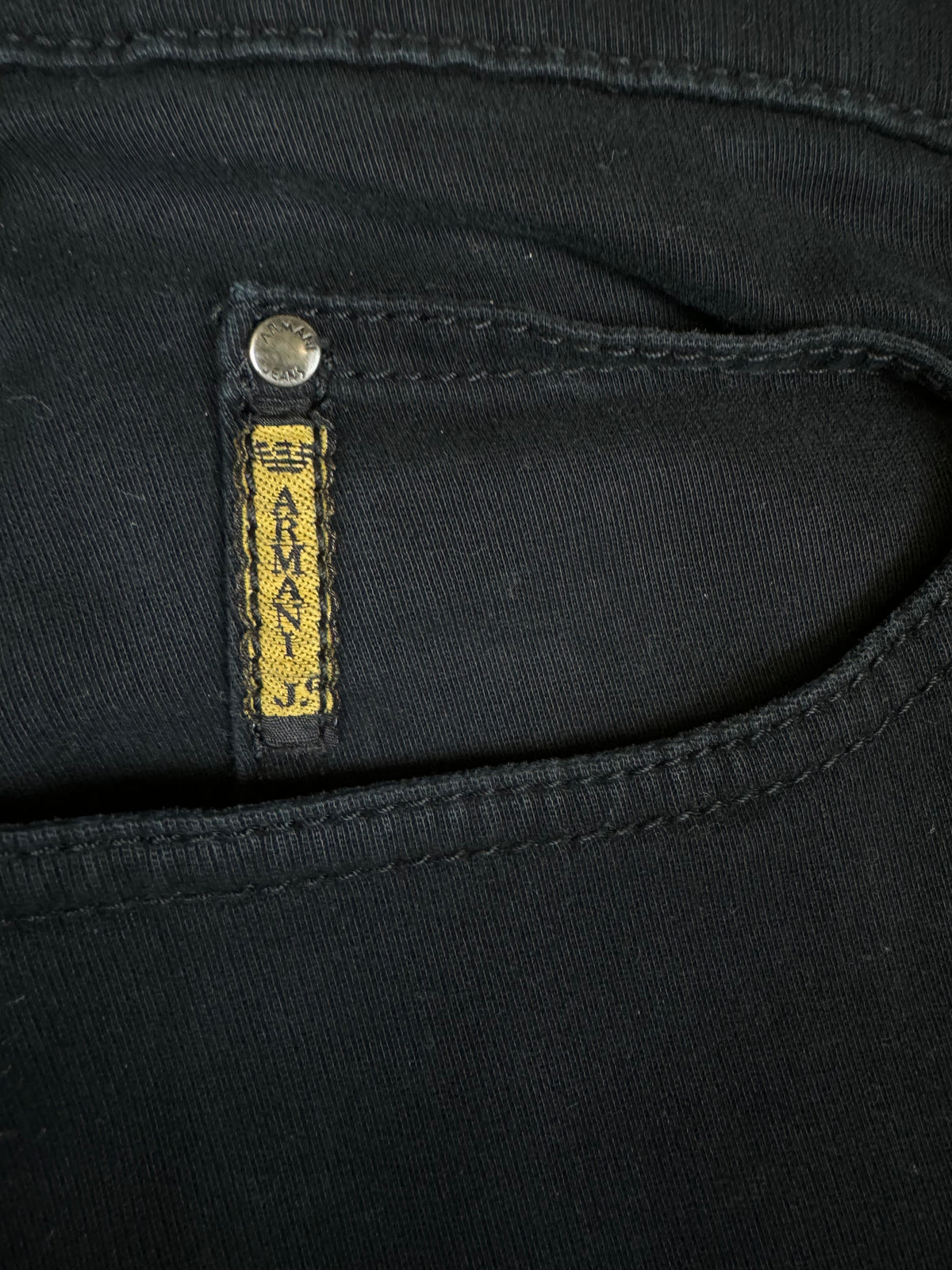 vintage Armani jeans {M}