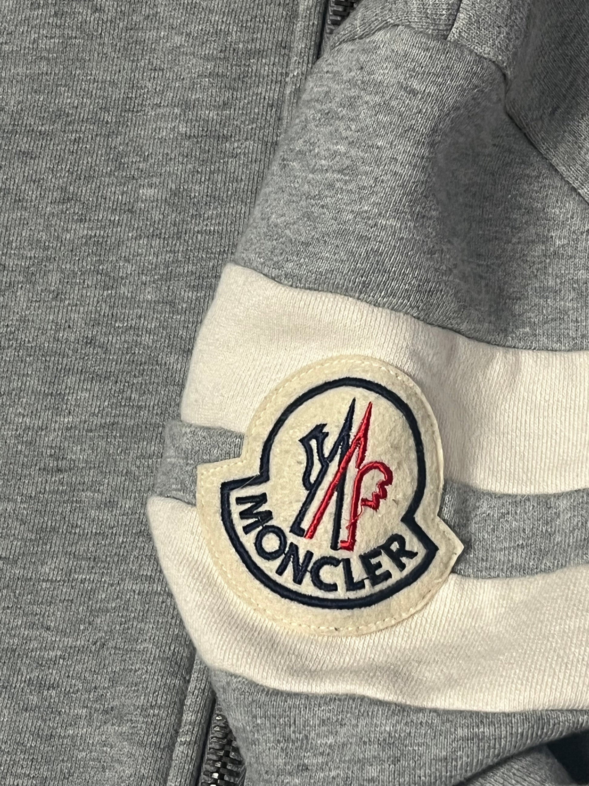 vintage Moncler sweatjacket {S}