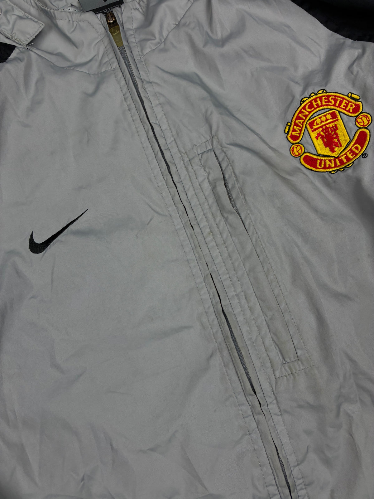 vintage Nike Manchester United windbreaker {M}