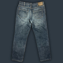 Load image into Gallery viewer, vintage Burberry jeans {M}
