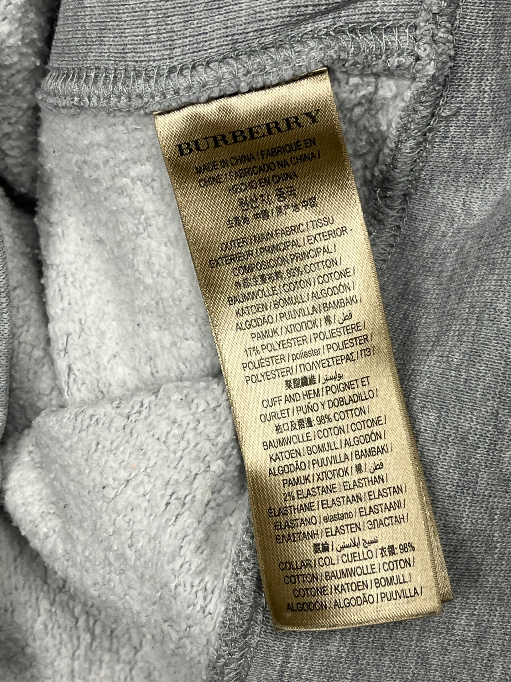 vintage Burberry sweater {L}