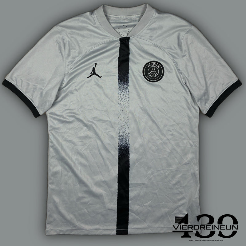 grey Jordan PSG Paris Saint Germain jersey {M}