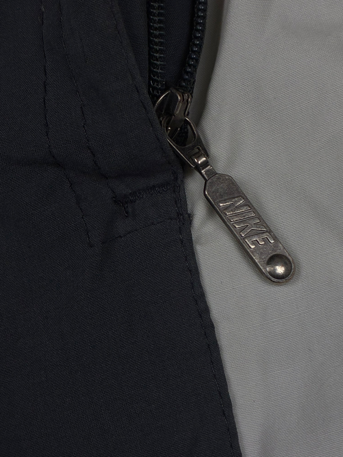 vintage Nike trackpants {L}