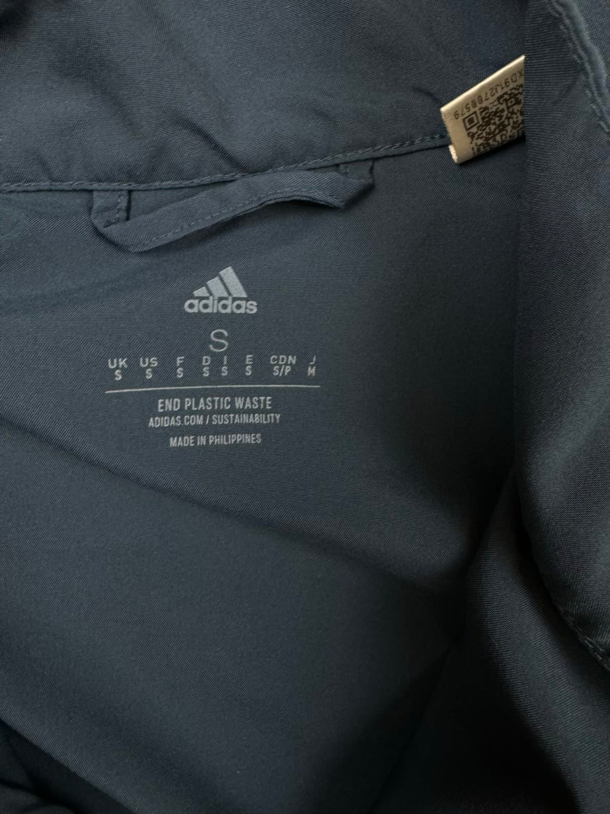 navyblue Adidas Manchester United windbreaker {S}