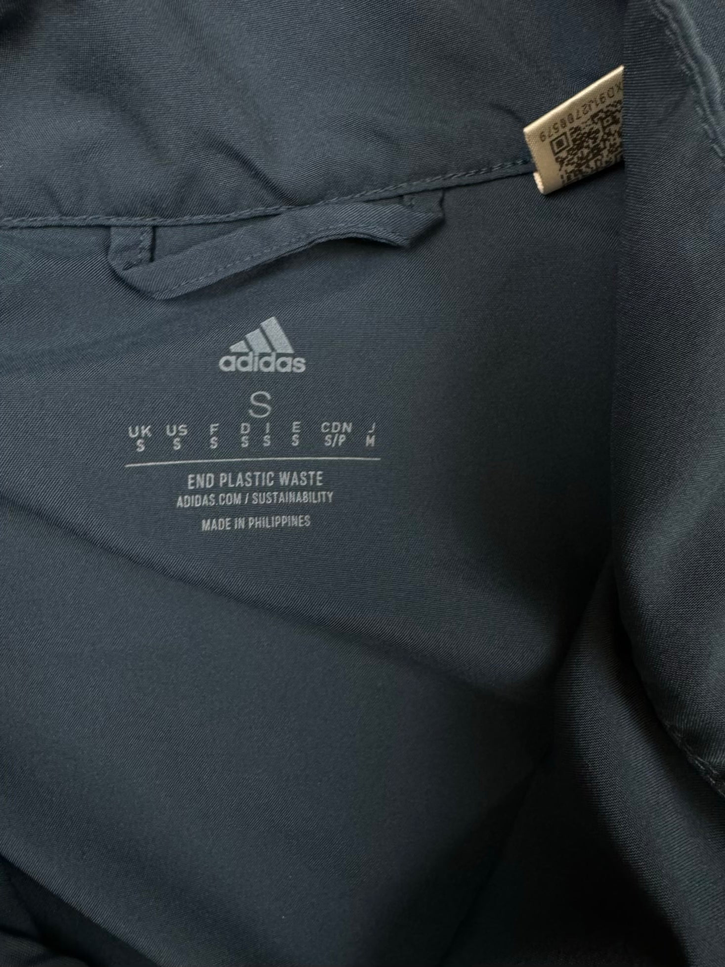 navyblue Adidas Manchester United windbreaker {S}