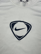 Load image into Gallery viewer, vintage Nike jersey {S}
