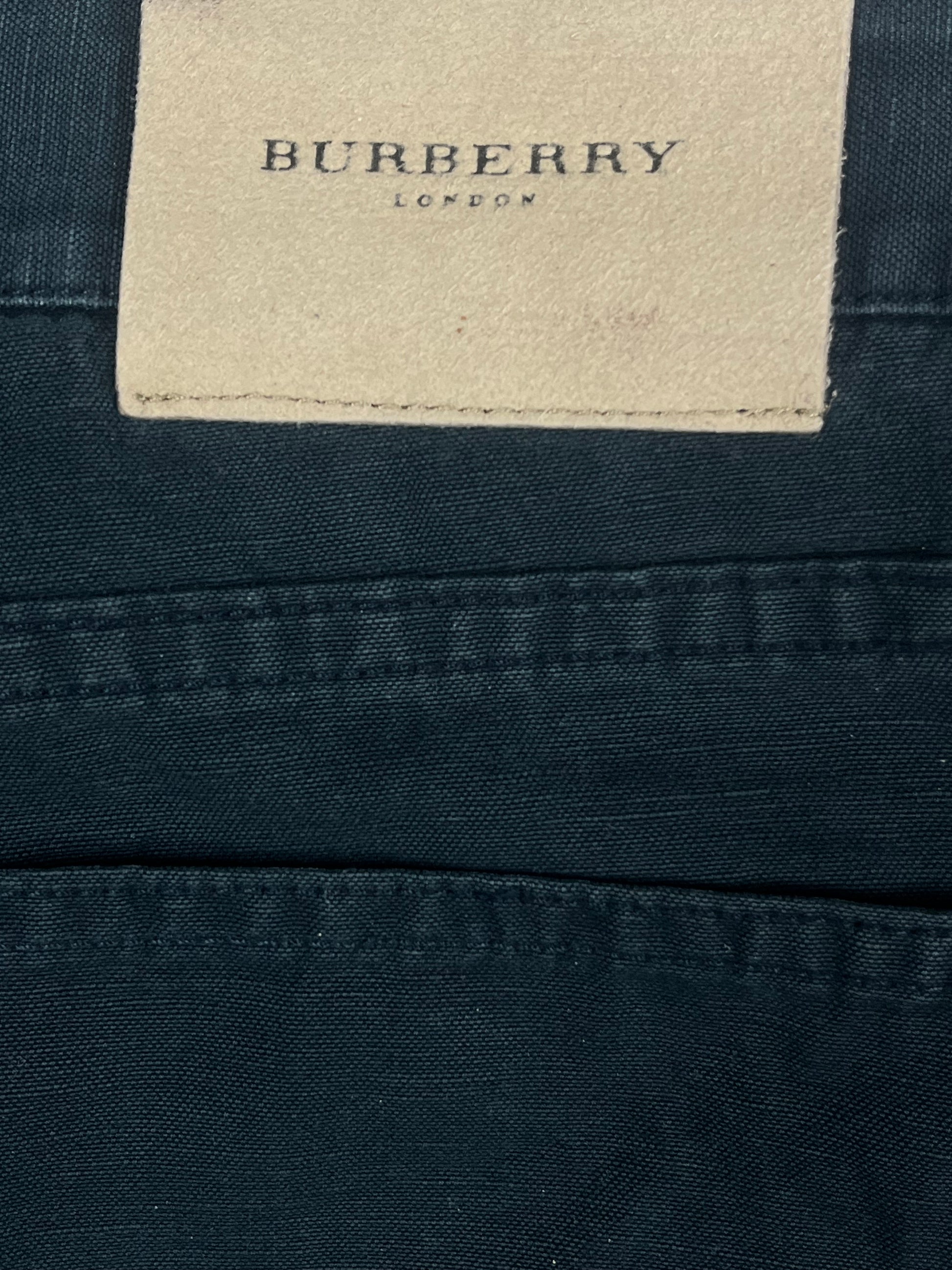 vintage Burberry jeans {XL}