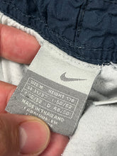 Cargar imagen en el visor de la galería, vintage Nike trackpants {M}
