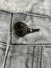Carica l&#39;immagine nel visualizzatore di Gallery, vintage Emporio Armani jeans {M}
