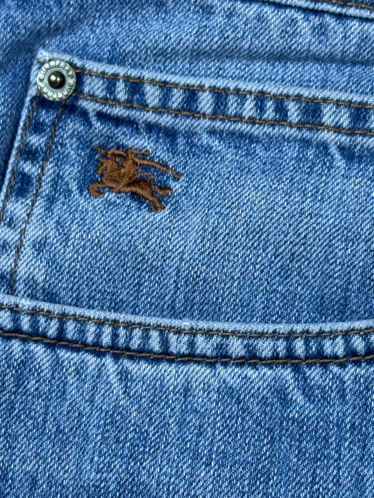 vintage Burberry jeans {XL}