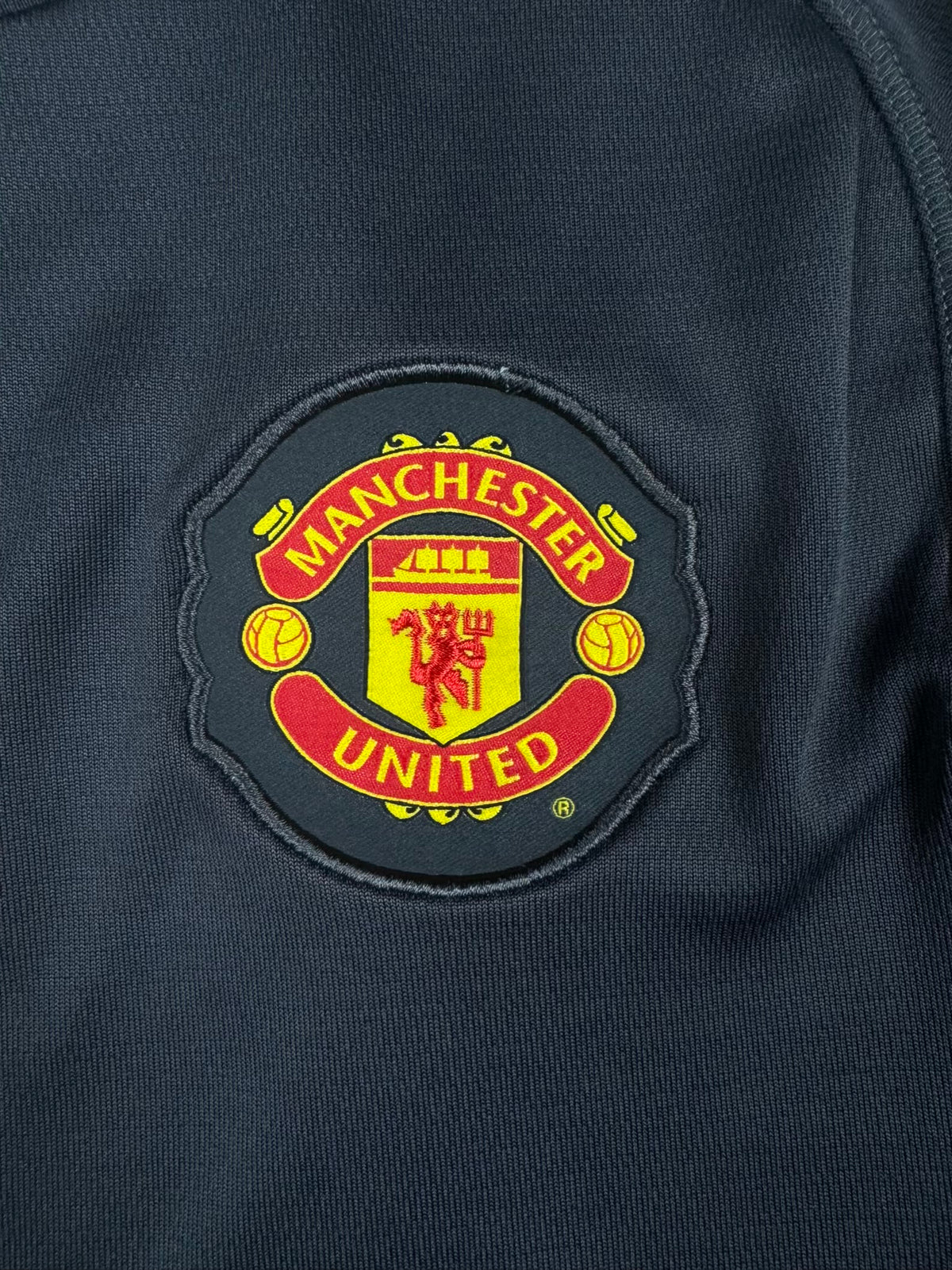 vintage Nike Manchester United sweater {S}
