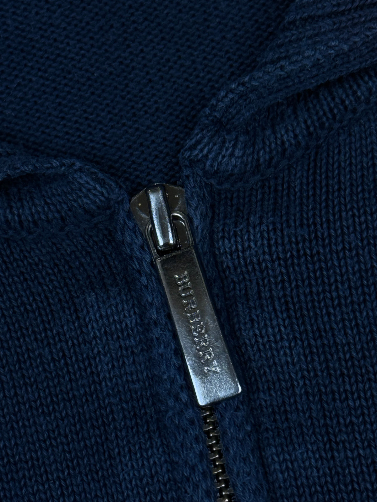 vintage Burberry sweatjacket {XL}