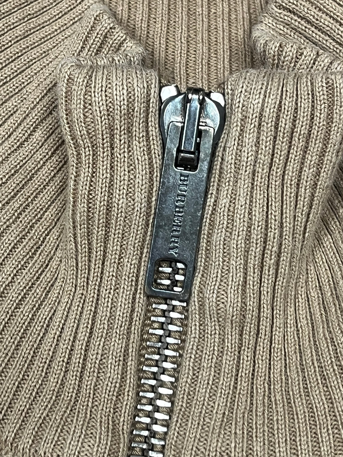 vintage Burberry sweatjacket {S}