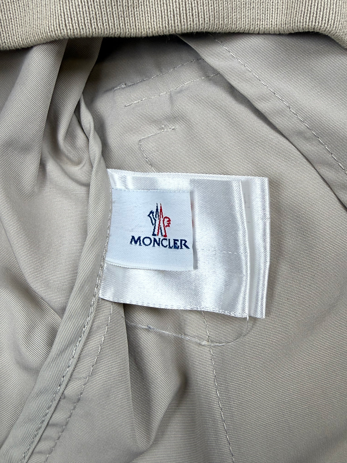 vintage Moncler windbreaker {M}
