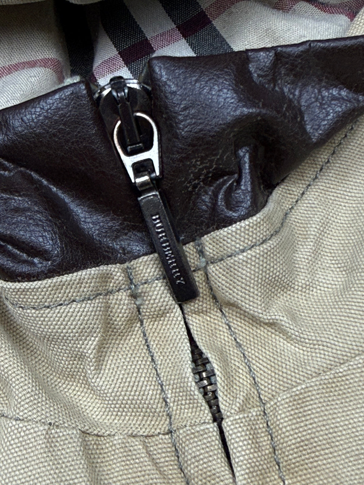 vintage Burberry coat {S}