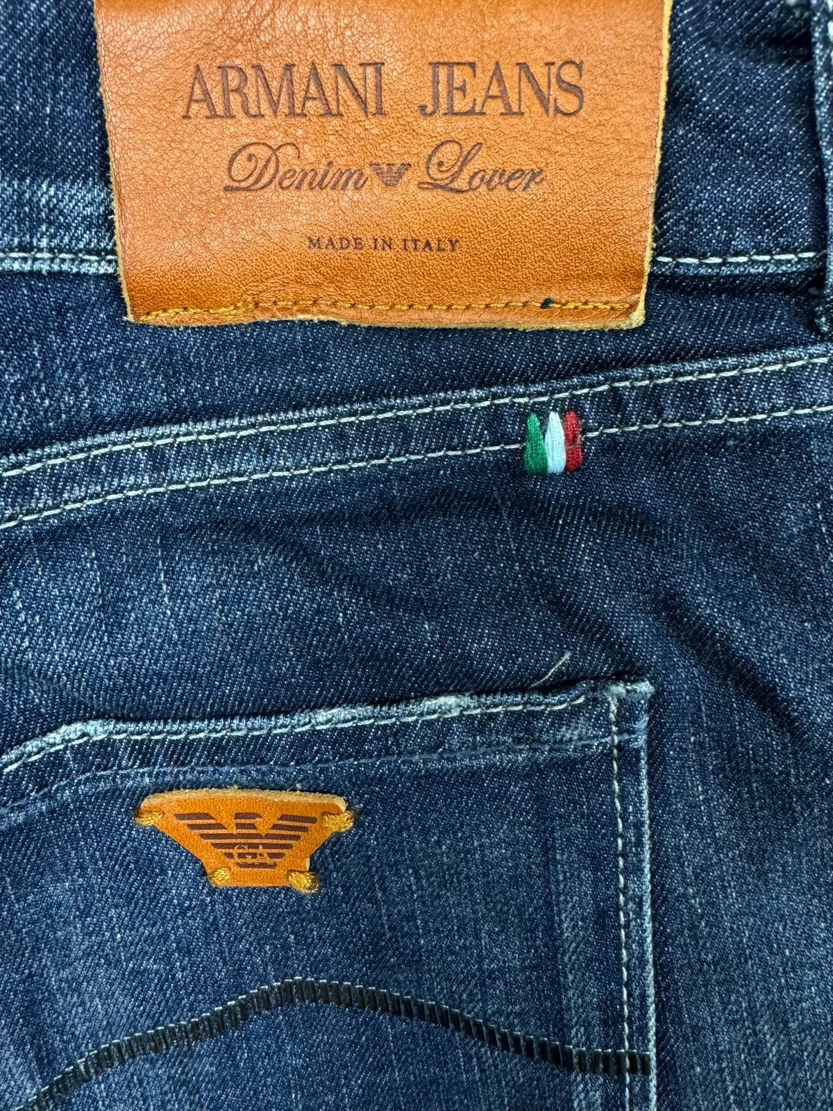 vintage Armani jeans {L}
