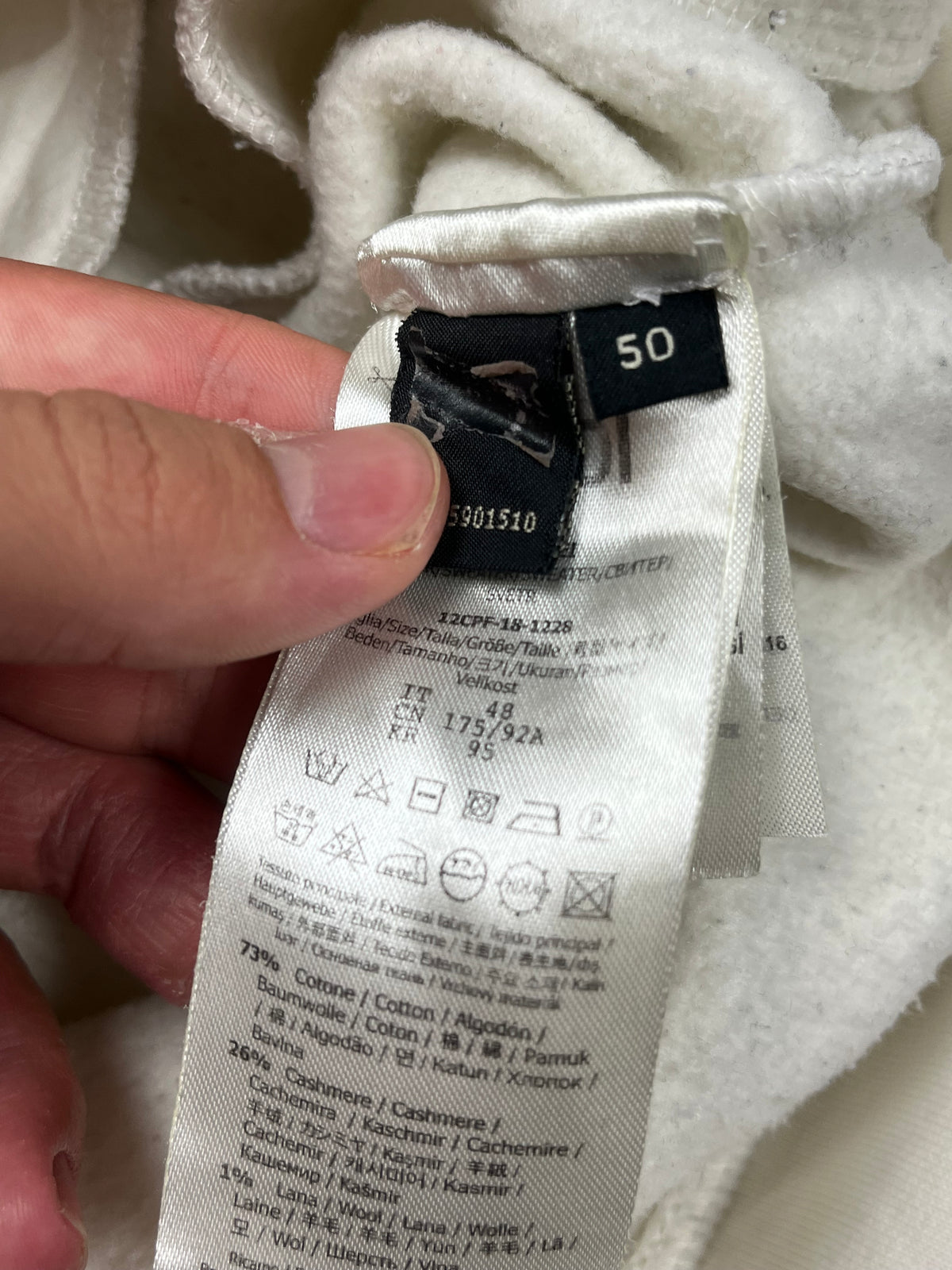 vintage Fendi hoodie {M}