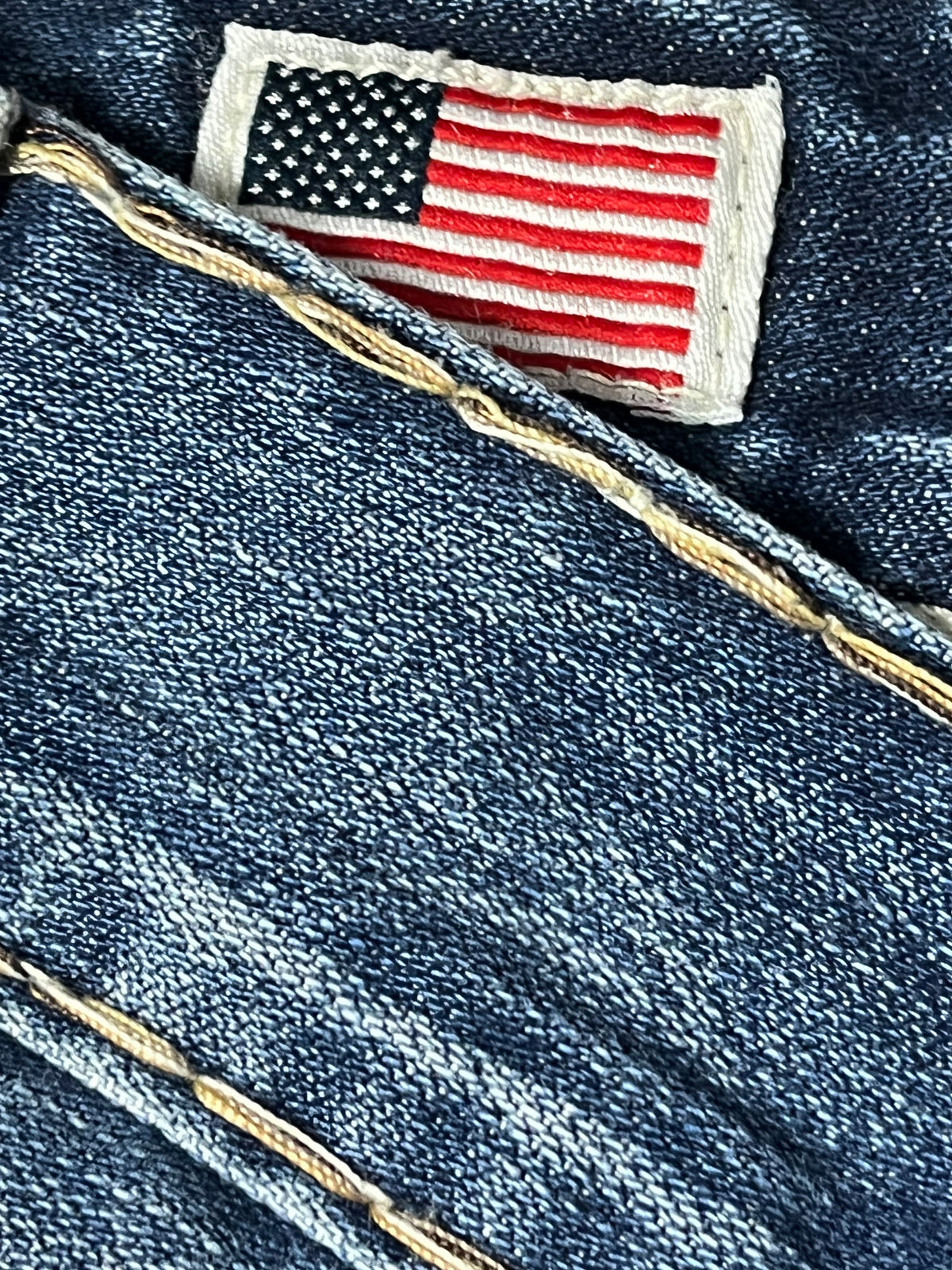 vintage True Religion jeans {M}