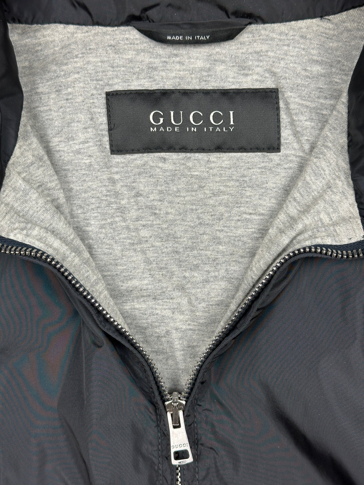 vintage Gucci windbreaker {M}
