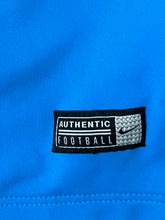 Cargar imagen en el visor de la galería, blue Nike Fc Barcelona trainingsjersey {L}
