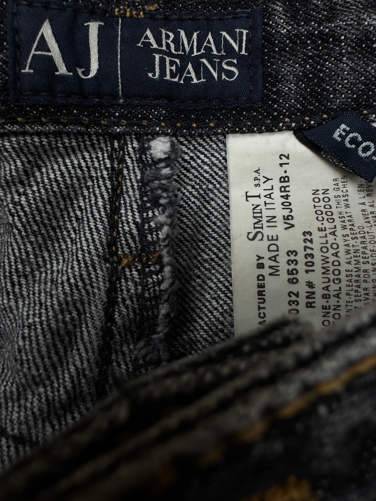 vintage Armani jeans {L}
