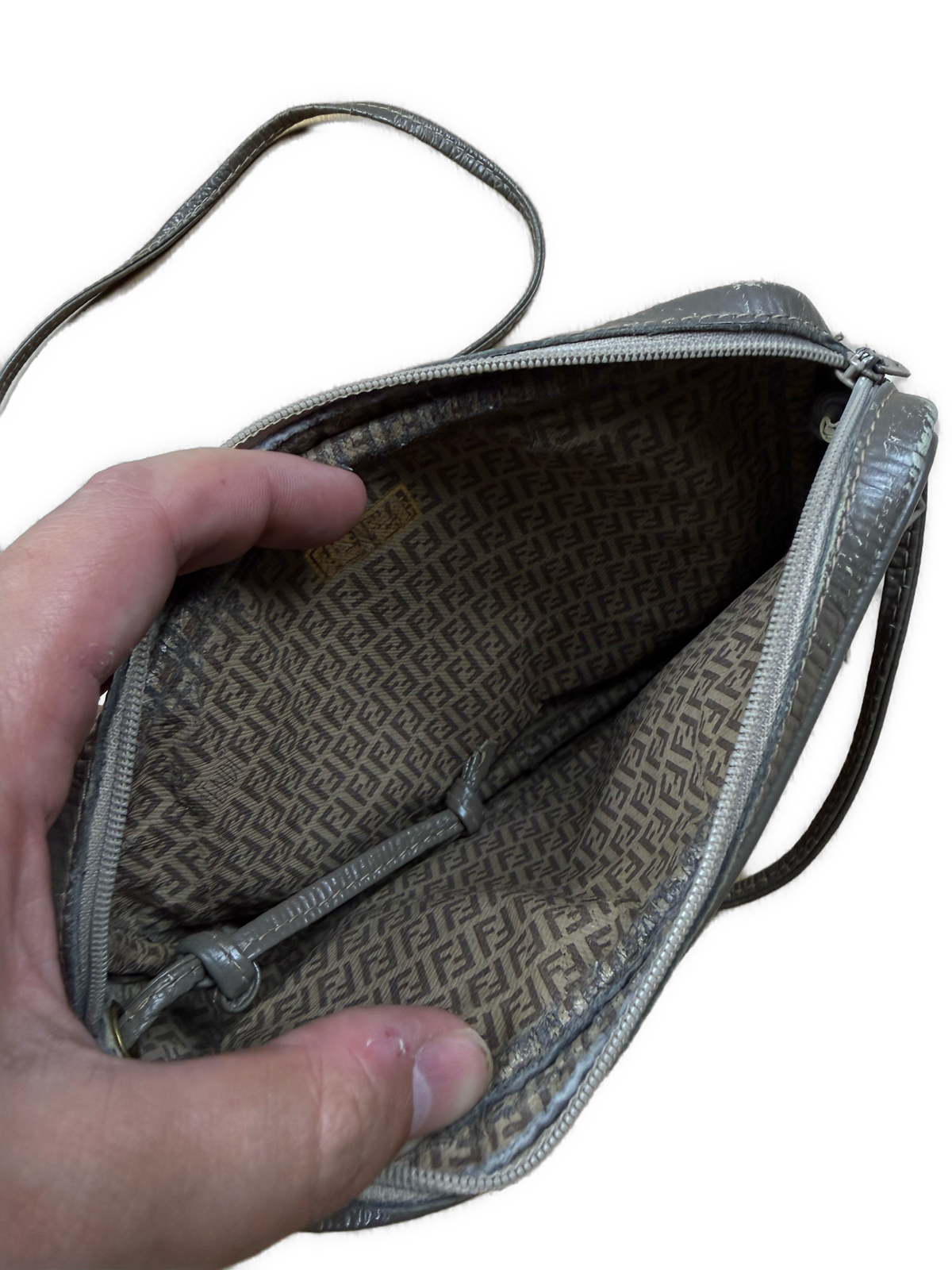 vintage Fendi slingbag