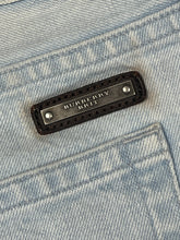 Lade das Bild in den Galerie-Viewer, vintage Burberry jeans {XL}
