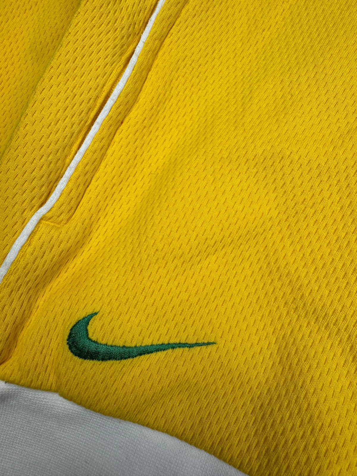 vintage Nike Brasil sweatjacket {XL}