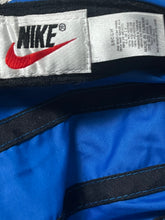 Cargar imagen en el visor de la galería, vintage Nike panel cap
