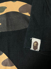 Φόρτωση εικόνας στο εργαλείο προβολής Συλλογής, vintage BAPE a bathing ape t-shirt {L}
