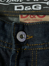 Charger l&#39;image dans la galerie, vintage Dolce &amp; Gabbans jeans {L}
