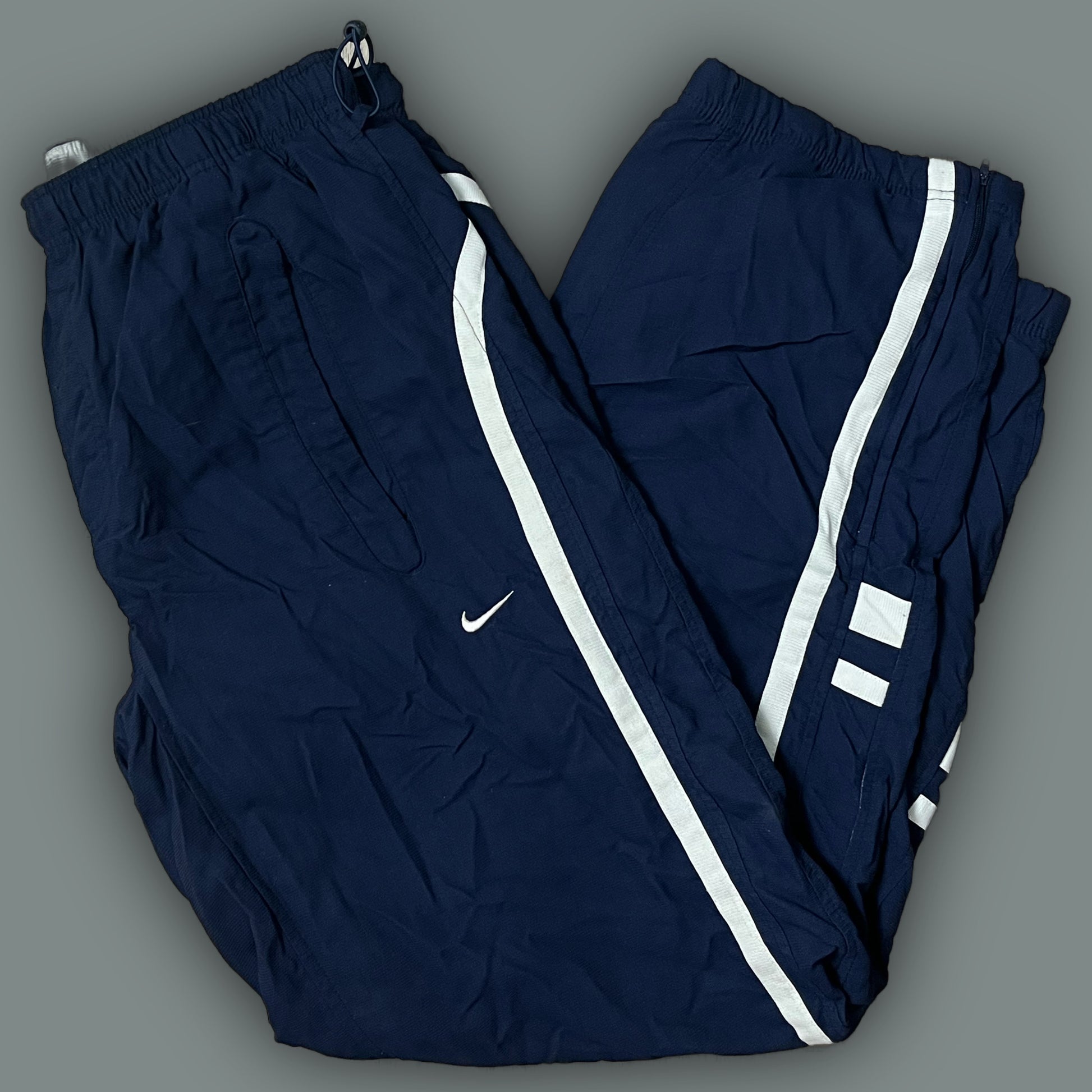 vintage Nike trackpants {L-XL}