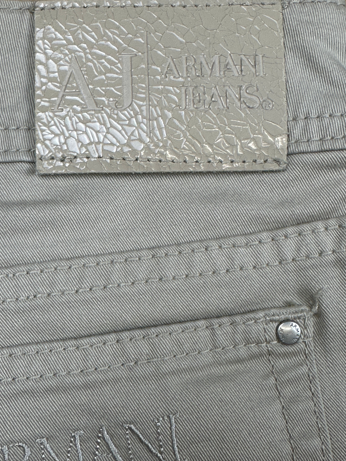 vintage Armani jeans {M}