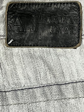 Lade das Bild in den Galerie-Viewer, vintage Emporio Armani jeans {M}
